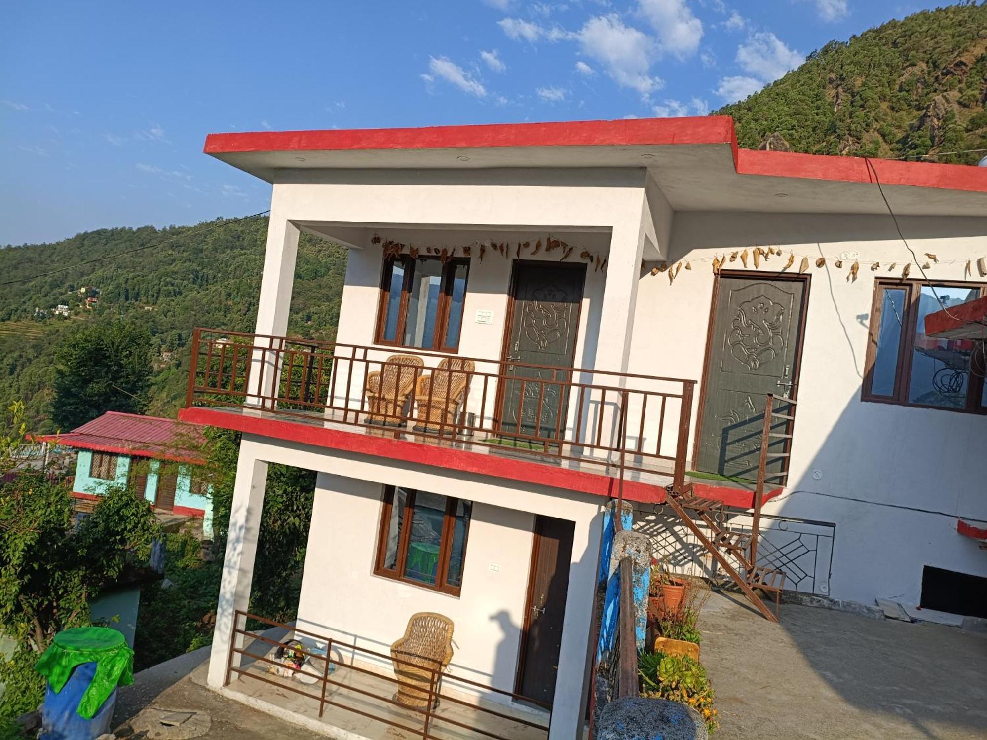 Mayur Homestay Ukhimath Exterior photo